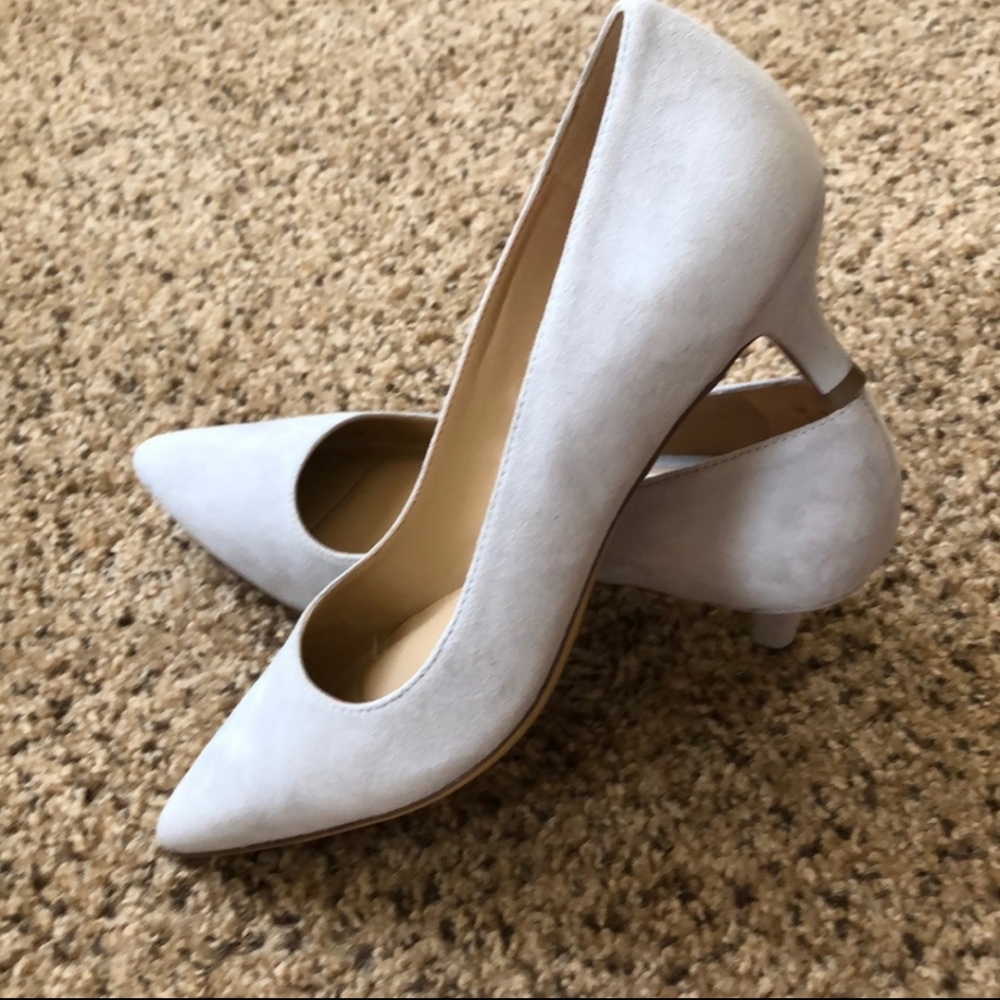 Naturalizer Suade Low Heels